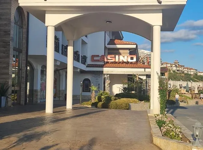 Dolce 2, * Sveti Vlas